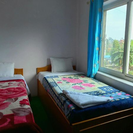 Hotel Aarjan And Restaurant Похара Екстериор снимка
