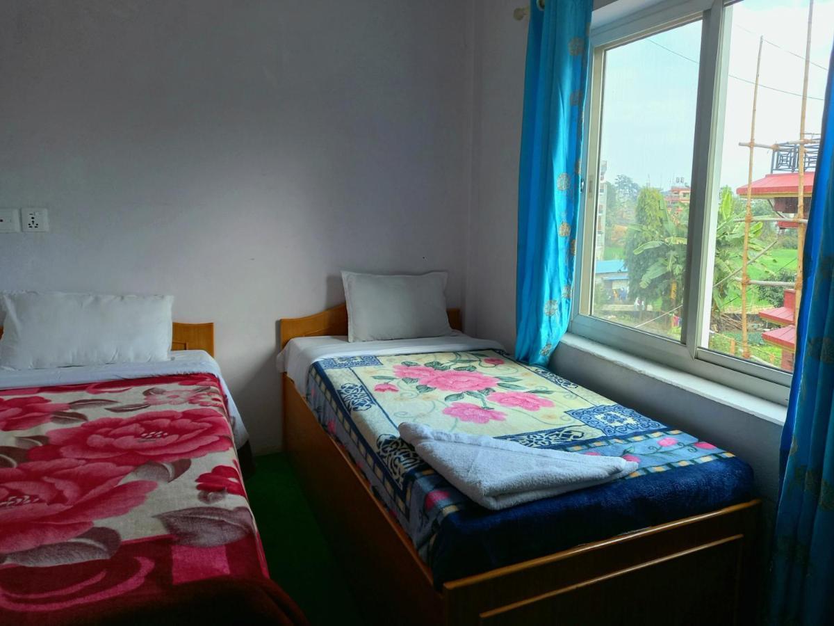 Hotel Aarjan And Restaurant Похара Екстериор снимка
