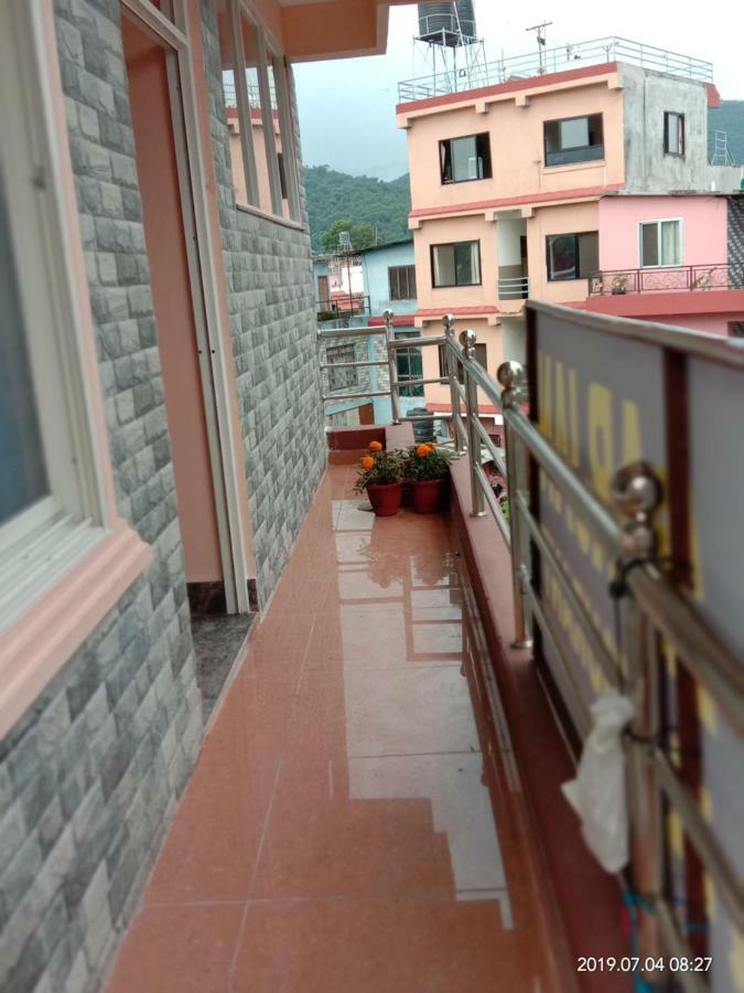 Hotel Aarjan And Restaurant Похара Екстериор снимка
